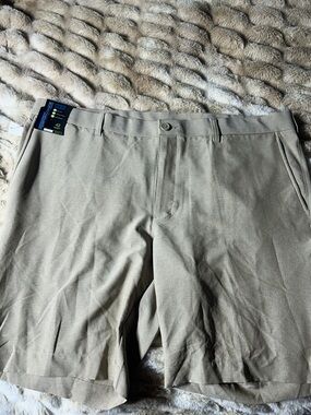 Roundtree & Yorke Khaki Performance Flat Front Pants